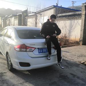 粉嫩小泬没有毛小便是正常吗
